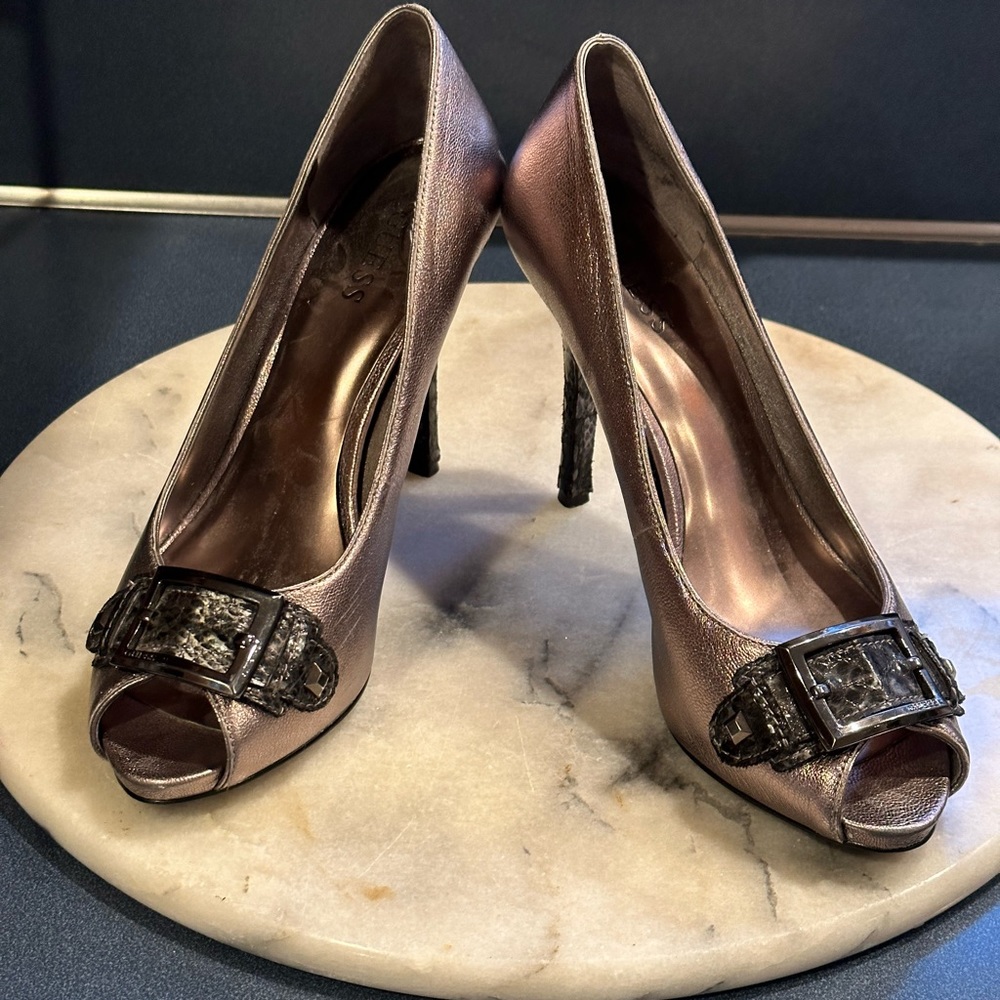 Guess Heels Metallic Champagne Color & Black Animal Print On Heel & Buck…